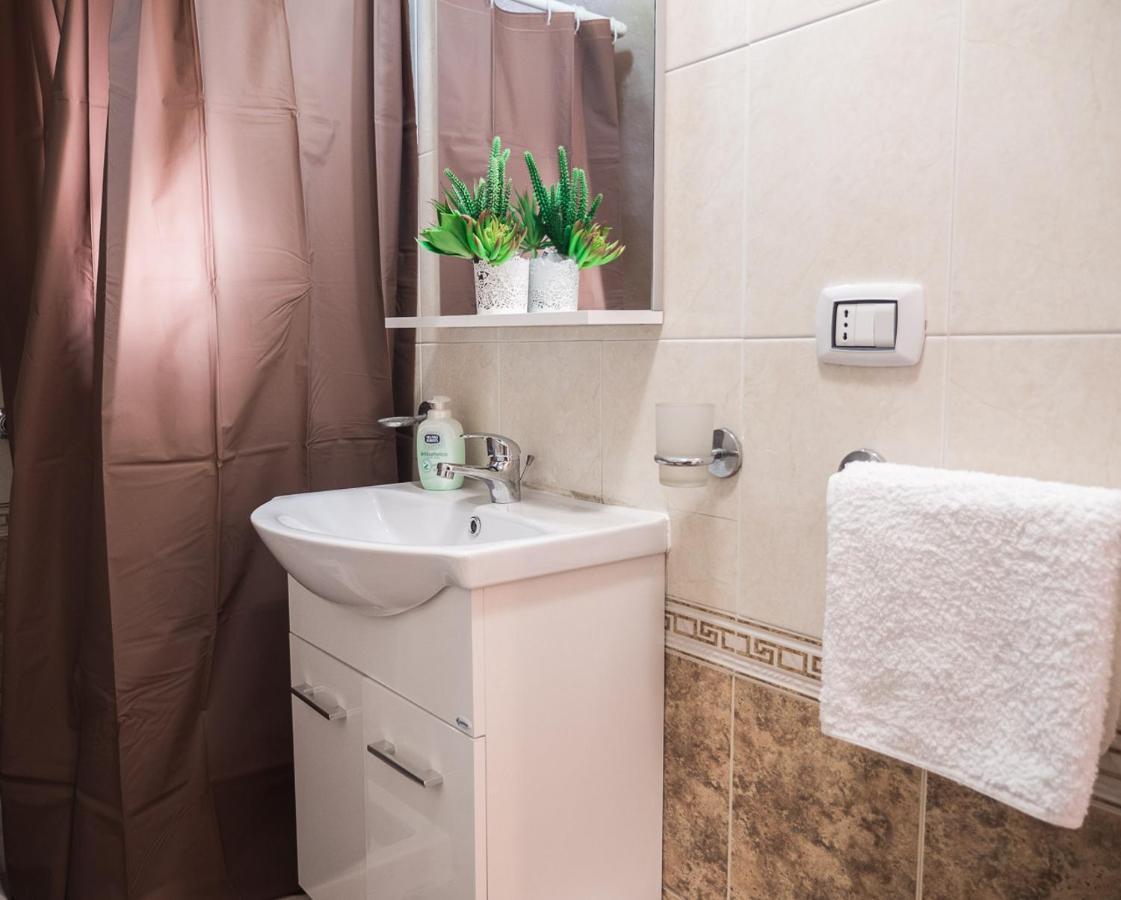 Chiaia Premium Flat, Naples Center, Near Seaside Lejlighed Eksteriør billede
